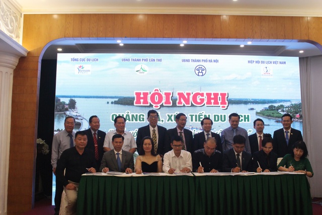 Cần Thơ kích cầu du lịch, mời khách đi “chợ nổi, miệt vườn” - 4 Cần Thơ kích cầu du lịch, mời khách đi “chợ nổi, miệt vườn” - 4