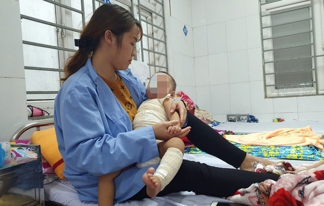 Tin tưởng thầy lang chữa bỏng… con bị hoại tử da - 1 Tin tưởng thầy lang chữa bỏng… con bị hoại tử da - 1