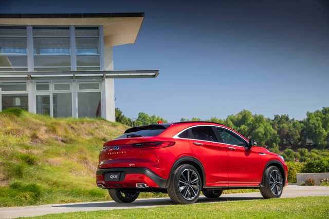 Infiniti QX55 có gì để cạnh tranh BMW X4 và Mercedes GLC Coupe? - 8 Infiniti QX55 có gì để cạnh tranh BMW X4 và Mercedes GLC Coupe? - 8