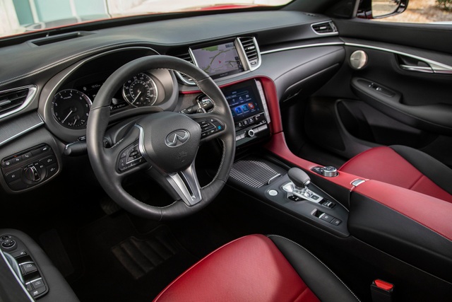 Infiniti QX55 có gì để cạnh tranh BMW X4 và Mercedes GLC Coupe? - 15 Infiniti QX55 có gì để cạnh tranh BMW X4 và Mercedes GLC Coupe? - 15