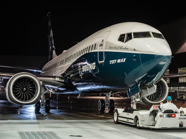 Mỹ dỡ lệnh cấm bay với Boeing 737 MAX - 1