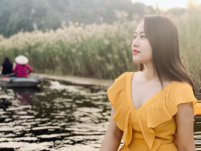 Ngày 20/11 của 4 cô giáo xinh đẹp từng gây “sốt” mạng - 4 Ngày 20/11 của 4 cô giáo xinh đẹp từng gây “sốt” mạng - 4