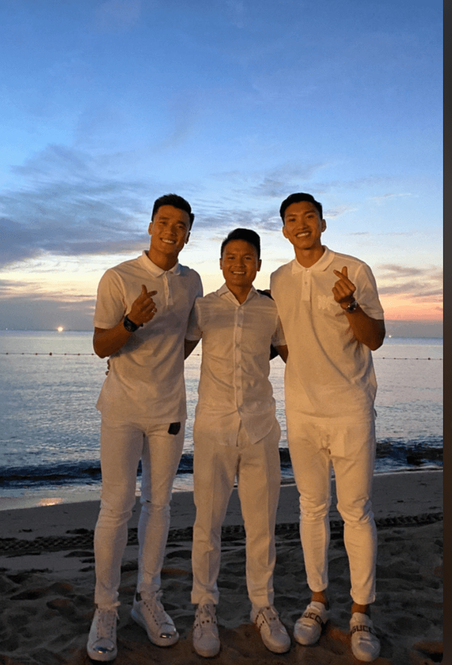 Công Phượng - Viên Minh viết thư tri ân những người bạn - 4 Công Phượng - Viên Minh viết thư tri ân những người bạn - 4