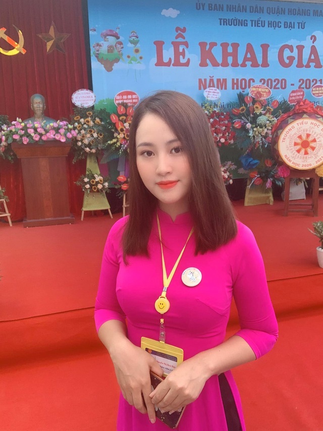 Ngày 20/11 của 4 cô giáo xinh đẹp từng gây “sốt” mạng - 3 Ngày 20/11 của 4 cô giáo xinh đẹp từng gây “sốt” mạng - 3