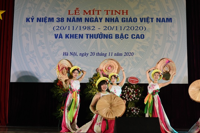 GS Nguyễn Văn Minh: Dạy học là một thiên chức đạo đức - 1 GS Nguyễn Văn Minh: Dạy học là một thiên chức đạo đức - 1