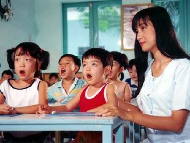 Ấn tượng về vai diễn thầy cô trên phim ảnh của nghệ sĩ Việt - 2 Ấn tượng về vai diễn thầy cô trên phim ảnh của nghệ sĩ Việt - 2
