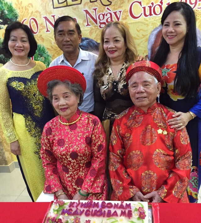 Ca sĩ Ngọc Ánh ngưỡng mộ cuộc hôn nhân 65 năm vẫn ngọt ngào của ba mẹ - 4 Ca sĩ Ngọc Ánh ngưỡng mộ cuộc hôn nhân 65 năm vẫn ngọt ngào của ba mẹ - 4