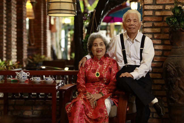 Ca sĩ Ngọc Ánh ngưỡng mộ cuộc hôn nhân 65 năm vẫn ngọt ngào của ba mẹ - 8 Ca sĩ Ngọc Ánh ngưỡng mộ cuộc hôn nhân 65 năm vẫn ngọt ngào của ba mẹ - 8