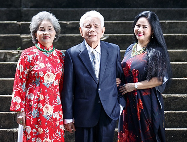 Ca sĩ Ngọc Ánh ngưỡng mộ cuộc hôn nhân 65 năm vẫn ngọt ngào của ba mẹ - 1 Ca sĩ Ngọc Ánh ngưỡng mộ cuộc hôn nhân 65 năm vẫn ngọt ngào của ba mẹ - 1