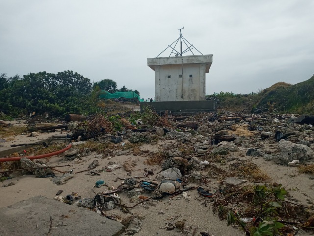 Nhọc nhằn nghề “đo gió, đong mưa” trên đảo Lý Sơn  - 1