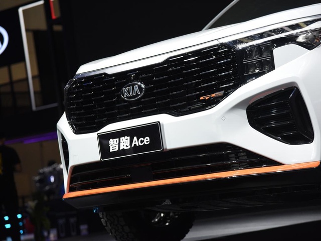 Kia Sportage 2021 vừa ra mắt tại Trung Quốc có gì khác? - 4 Kia Sportage 2021 vừa ra mắt tại Trung Quốc có gì khác? - 4