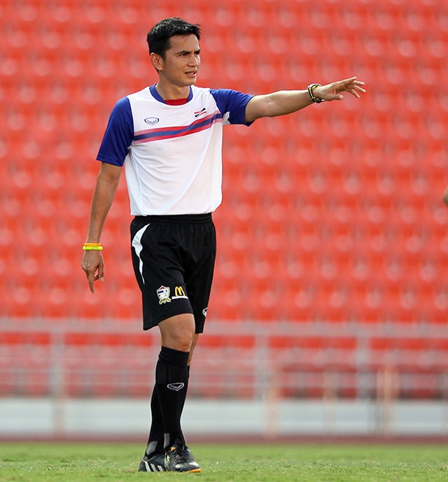 Huấn luyện viên ngoại chưa hết đất diễn ở V-League - 2 Huấn luyện viên ngoại chưa hết đất diễn ở V-League - 2