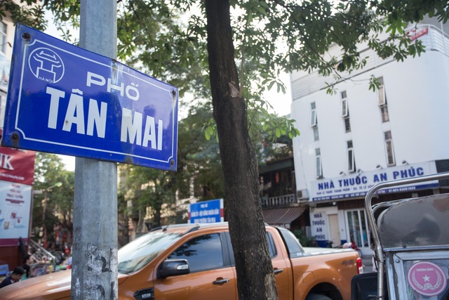 “Toát mồ hôi” khi lạc chân vào mê cung số nhà trên nhiều tuyến phố Hà Nội - 1 “Toát mồ hôi” khi lạc chân vào mê cung số nhà trên nhiều tuyến phố Hà Nội - 1