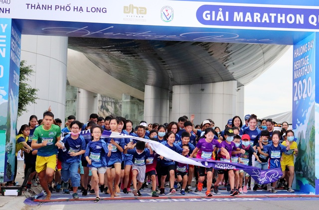 Hơn 2500 VĐV tham gia Giải Marathon Quốc tế Di sản Vịnh Hạ Long 2020 - 1