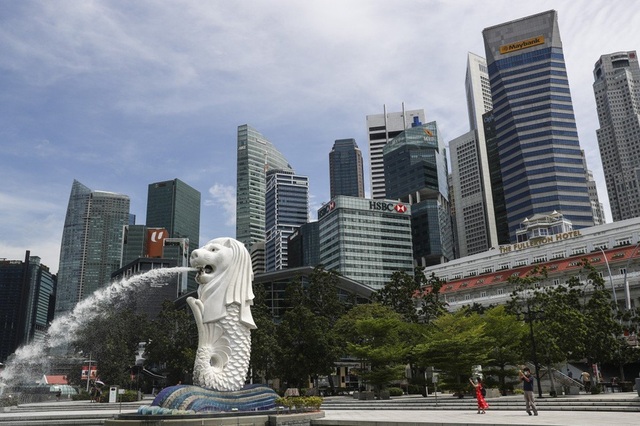 Hé lộ nguyên nhân giới siêu giàu châu Á liên tục đổ tiền về Singapore - 1