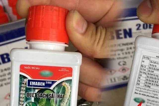 Bé trai 2 tuổi ho sặc sụa, nôn dịch màu xanh vì uống nhầm thuốc trừ sâu - 1 Bé trai 2 tuổi ho sặc sụa, nôn dịch màu xanh vì uống nhầm thuốc trừ sâu - 1