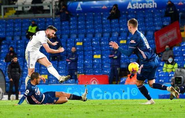 Pepe was sent off, Arsenal were lucky to score against Leeds - 3