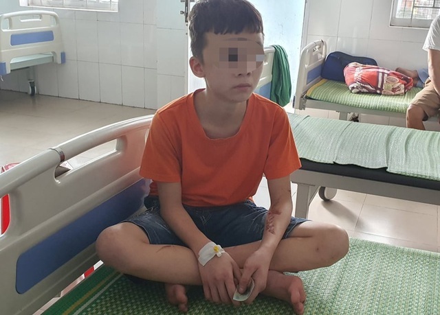 Vụ bạo hành ở Bắc Ninh: Quảng Ngãi lên phương án hỗ trợ cháu bé khi về quê - 2 Vụ bạo hành ở Bắc Ninh: Quảng Ngãi lên phương án hỗ trợ cháu bé khi về quê - 2