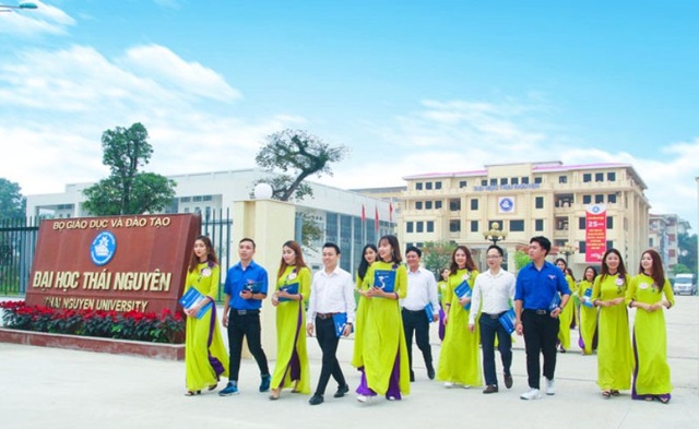 Tự chủ đại học: Bất cập chồng chéo trong quy định pháp luật về nhân sự - 2 Tự chủ đại học: Bất cập chồng chéo trong quy định pháp luật về nhân sự - 2