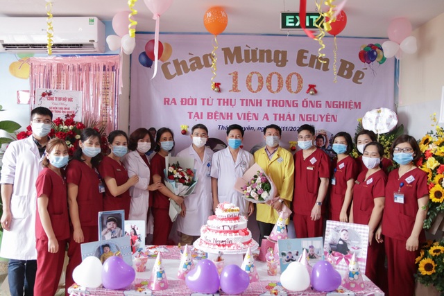 Bệnh viện A Thái Nguyên đón bé sơ sinh thứ 1.000 từ thụ tinh ống nghiệm - 5 Bệnh viện A Thái Nguyên đón bé sơ sinh thứ 1.000 từ thụ tinh ống nghiệm - 5