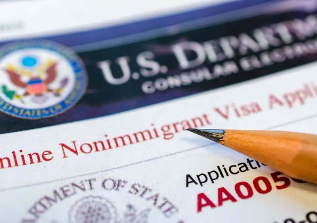 Công dân 23 nước phải đặt cọc 15.000 USD nếu muốn xin visa đến Mỹ