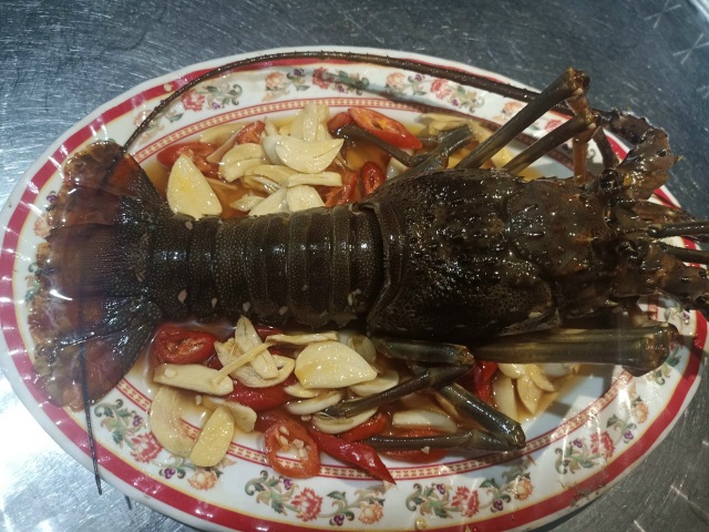 Strange specialty fish sauce made from the famous lobster, crab crab in the West - 5