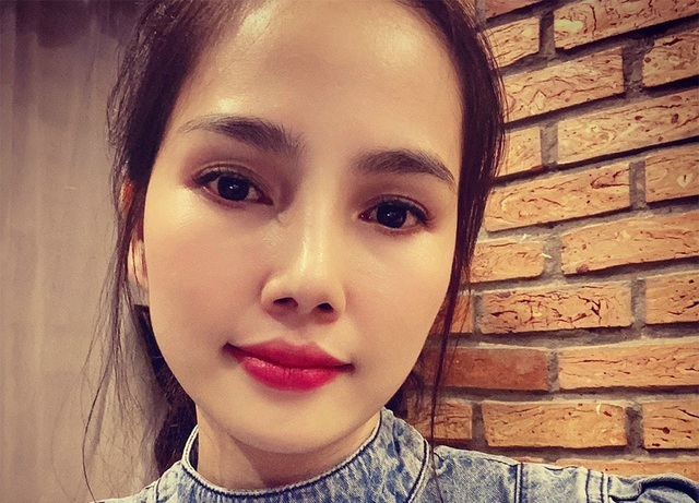 Lộ mặt bà trùm núp bóng kinh doanh, hot girl sang chảnh - 2 Lộ mặt bà trùm núp bóng kinh doanh, hot girl sang chảnh - 2