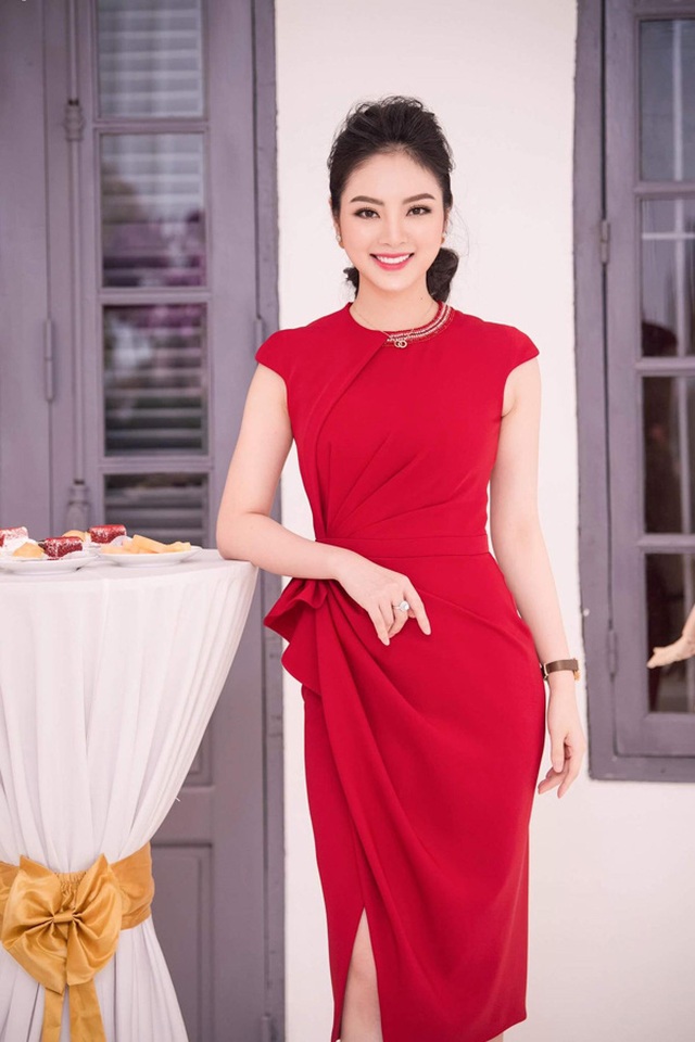 Vì sao Hoa hậu đầu tiên của xứ Thanh biến mất sau đăng quang?