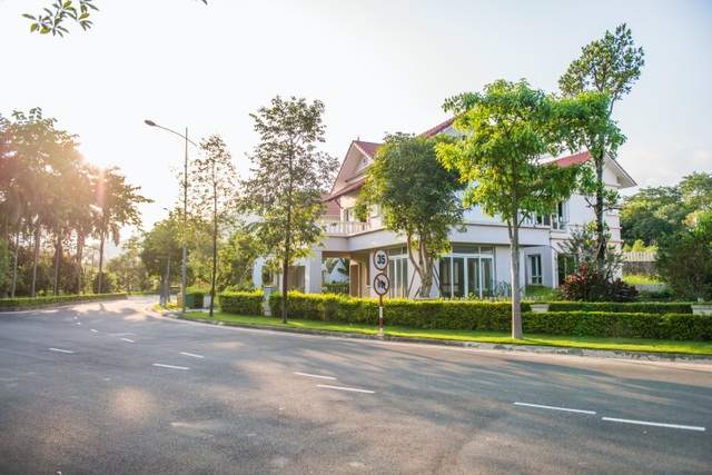 Nhiều yếu tố khiến giá nhà ven đô Hà Nội tăng - 2 Nhiều yếu tố khiến giá nhà ven đô Hà Nội tăng - 2