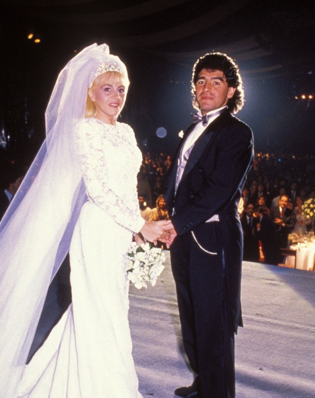 Chân dung người phụ nữ hơn hai thập kỷ gắn bó cùng Maradona - 2