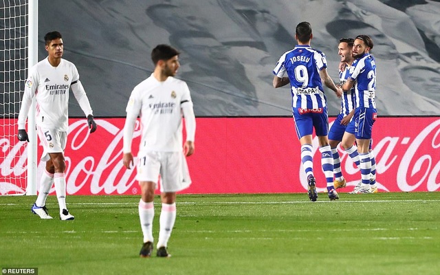 Real Madrid thua đau đớn Alaves ngay tại Bernabeu - 6 Real Madrid thua đau đớn Alaves ngay tại Bernabeu - 6