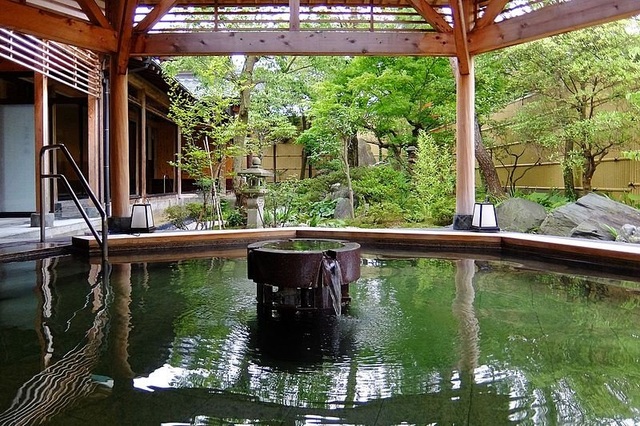 Lần đầu khỏa thân tắm onsen tại Nhật Bản - 1 Lần đầu khỏa thân tắm onsen tại Nhật Bản - 1