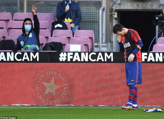 Barcelona thắng đậm Osasuna trong ngày Messi tri ân Maradona - 8