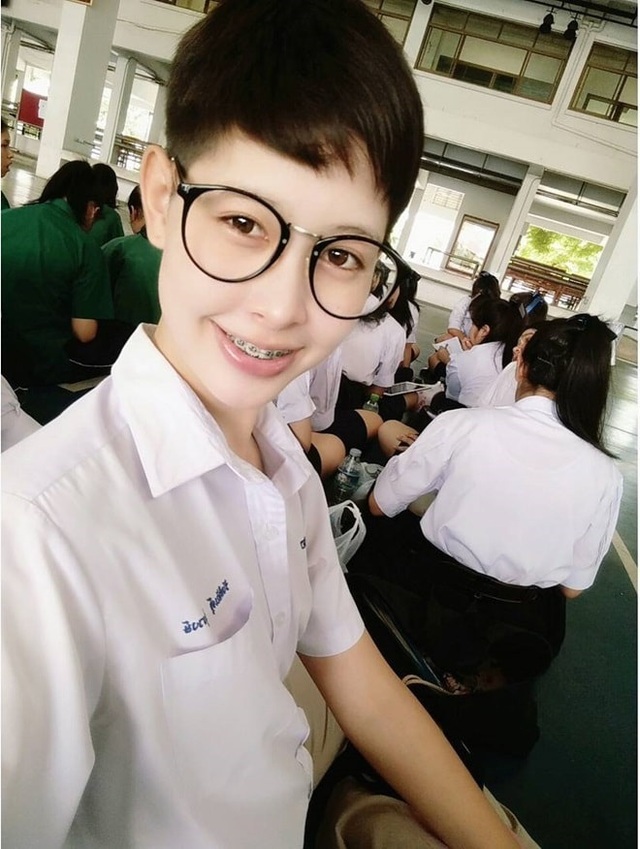 Ngoại hình xinh đẹp và gợi cảm của tân hoa hậu chuyển giới Thái Lan - 4 Ngoại hình xinh đẹp và gợi cảm của tân hoa hậu chuyển giới Thái Lan - 4