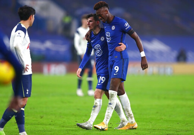 Chelsea 0-0 Tottenham: Những toan tính bóp nghẹt trận đấu - 4 Chelsea 0-0 Tottenham: Những toan tính bóp nghẹt trận đấu - 4