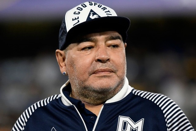 Nghi vấn Maradona bị ngộ sát, cảnh sát khám nhà bác sĩ riêng - 1 Nghi vấn Maradona bị ngộ sát, cảnh sát khám nhà bác sĩ riêng - 1