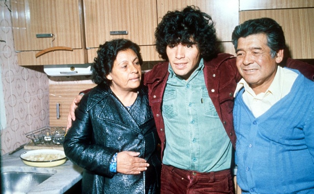 Những góc khuất về gia đình của Diego Maradona - 1 Những góc khuất về gia đình của Diego Maradona - 1