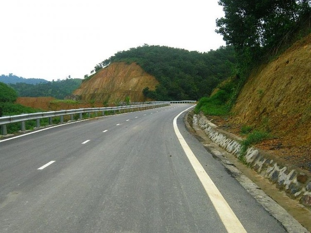 Mở rộng Quốc lộ 55 - tăng cường kết nối TP.Bảo Lộc với duyên hải Nam Trung Bộ - 2