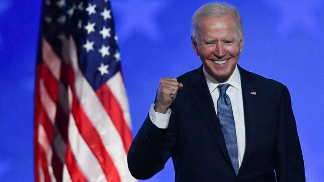 Ông Biden chính thức lập ủy ban nhậm chức - 1