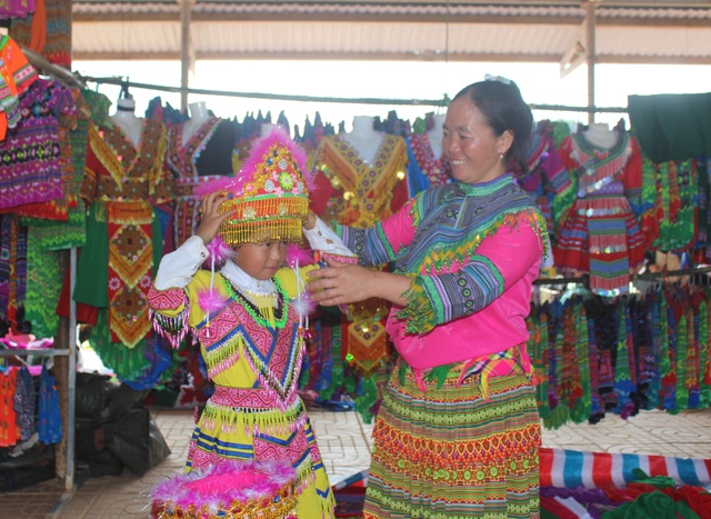 Enjoy great success at the unique Mongolian fair in Dak Nong - 7