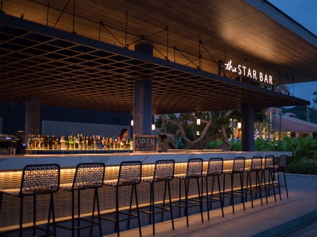 Tới resort ven biển Okinawa ăn đặc sản, uống cocktail dưới trời sao - 2 Tới resort ven biển Okinawa ăn đặc sản, uống cocktail dưới trời sao - 2