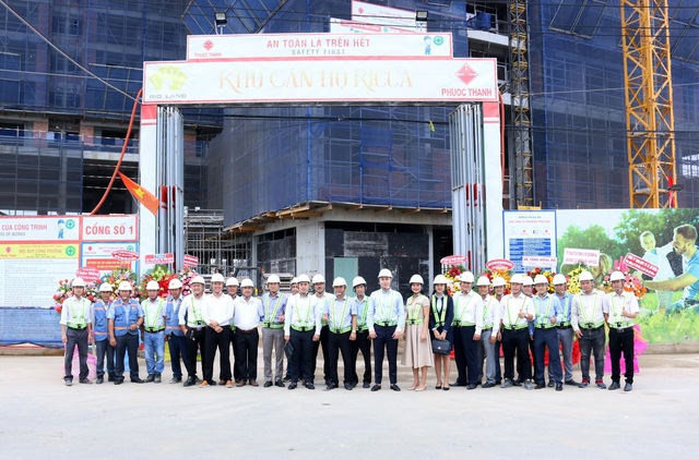 Cất nóc dự án Ricca Quận 9: Tín hiệu vui của thị trường bất động sản cuối năm 2020 - 2 Cất nóc dự án Ricca Quận 9: Tín hiệu vui của thị trường bất động sản cuối năm 2020 - 2