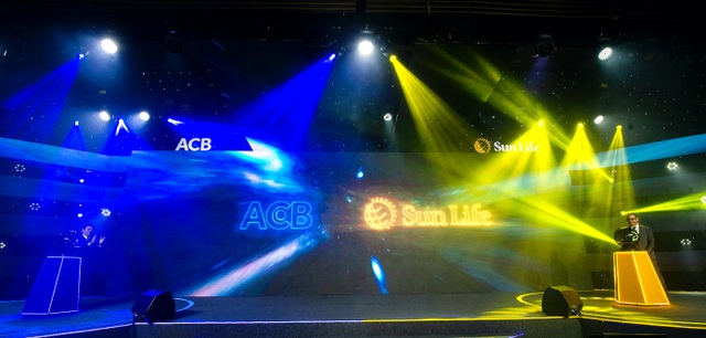 Hợp tác cùng Sun Life, ACB khẳng định chiến lược tập trung vào khách hàng - 1 Hợp tác cùng Sun Life, ACB khẳng định chiến lược tập trung vào khách hàng - 1