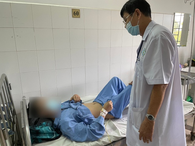 Nam thanh niên bị gãy dương vật do thói quen tai hại - 1 Nam thanh niên bị gãy dương vật do thói quen tai hại - 1