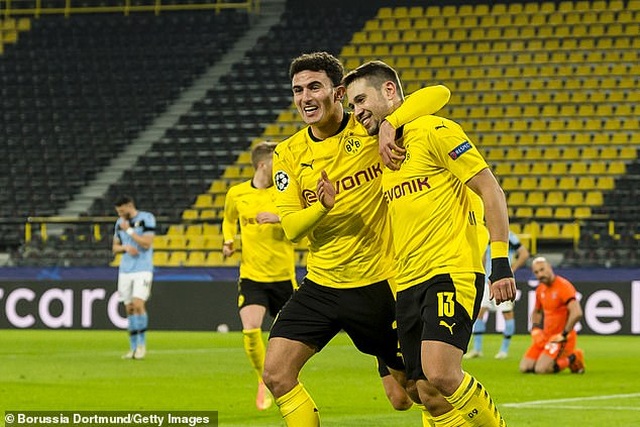 Vắng Erling Haaland, Borussia Dortmund bị Lazio cầm hòa trên sân nhà - 2 Vắng Erling Haaland, Borussia Dortmund bị Lazio cầm hòa trên sân nhà - 2