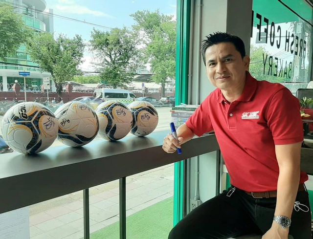 Kiatisuk họp trực tuyến với HA Gia Lai trước khi sang Việt Nam - 2 Kiatisuk họp trực tuyến với HA Gia Lai trước khi sang Việt Nam - 2