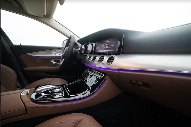 Sở hữu ngay Mercedes-Benz không tốn phí trước bạ tại Vietnam Star - 2 Sở hữu ngay Mercedes-Benz không tốn phí trước bạ tại Vietnam Star - 2