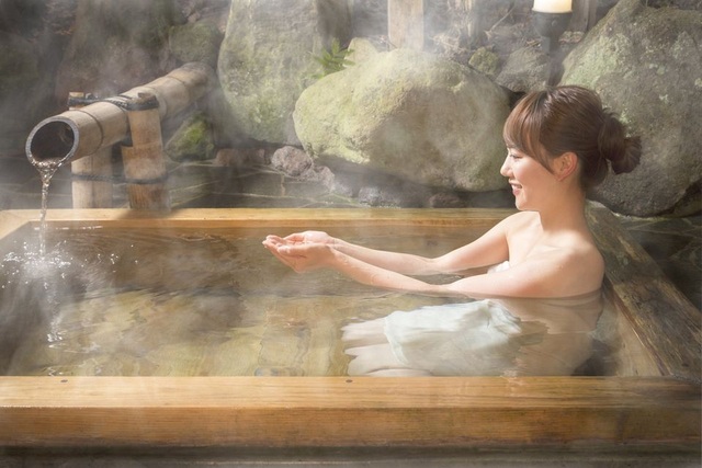 Công dụng bất ngờ của bột matcha và bưởi khi kết hợp với tắm khoáng nóng - 2 Công dụng bất ngờ của bột matcha và bưởi khi kết hợp với tắm khoáng nóng - 2
