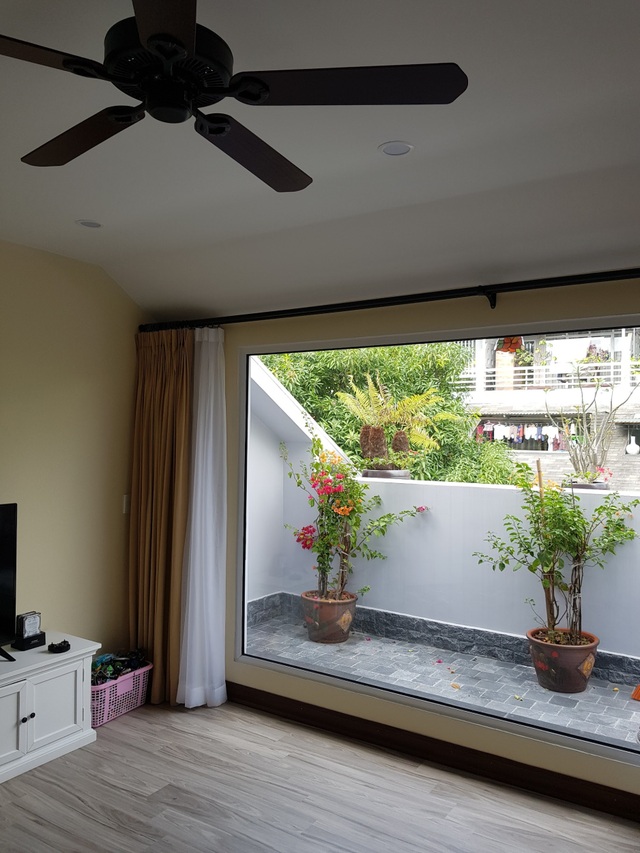 Biệt thự trốn khói bụi đẹp bình yên, ngập cây xanh của vợ chồng ở Hà Nội - 11 Biệt thự trốn khói bụi đẹp bình yên, ngập cây xanh của vợ chồng ở Hà Nội - 11