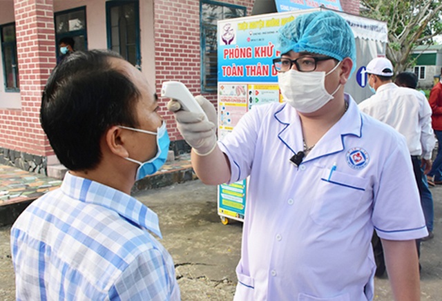 Thừa Thiên Huế dừng tiếp nhận các đoàn viện trợ đến từ vùng dịch - 1 Thừa Thiên Huế dừng tiếp nhận các đoàn viện trợ đến từ vùng dịch - 1